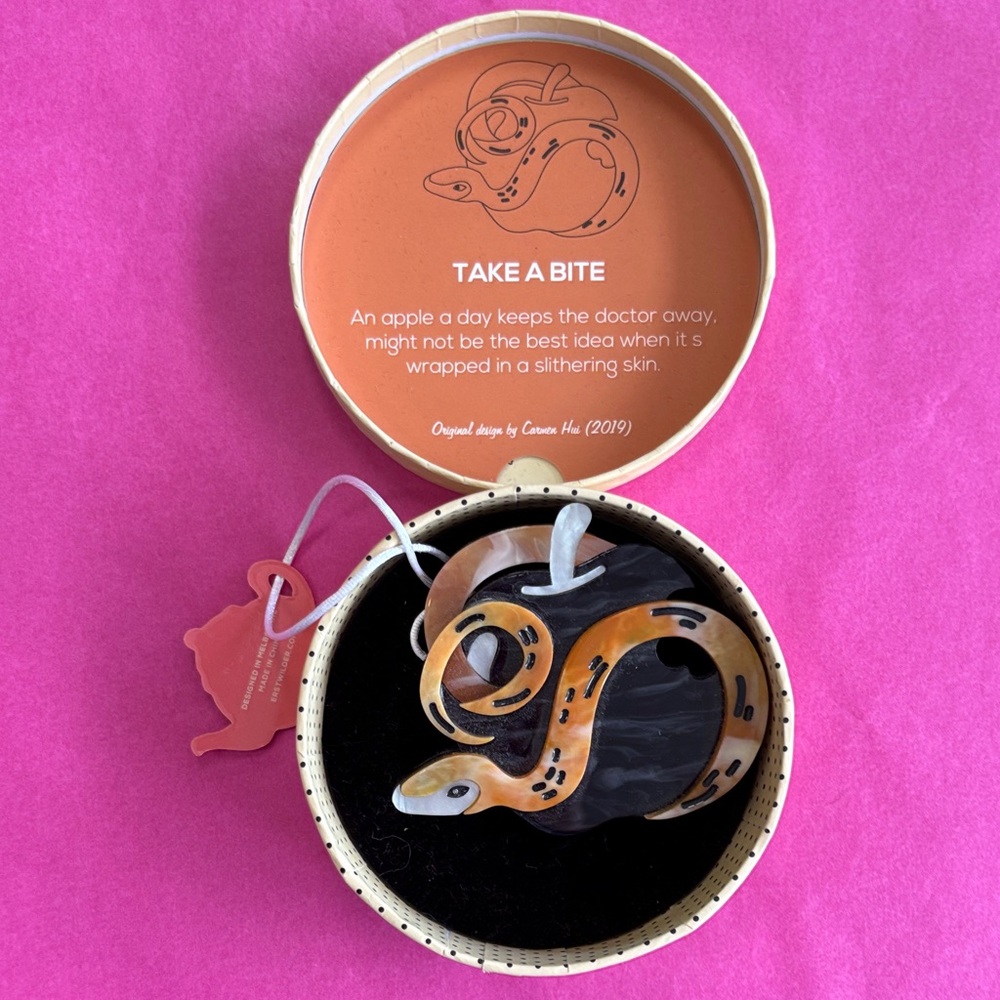 Erstwilder take a bite snake brooch NWB
